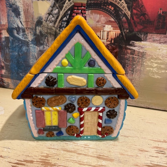 Vintage Gingerbread House Cookie Jar hand painted porcelain glazed - Picture 2 of 13